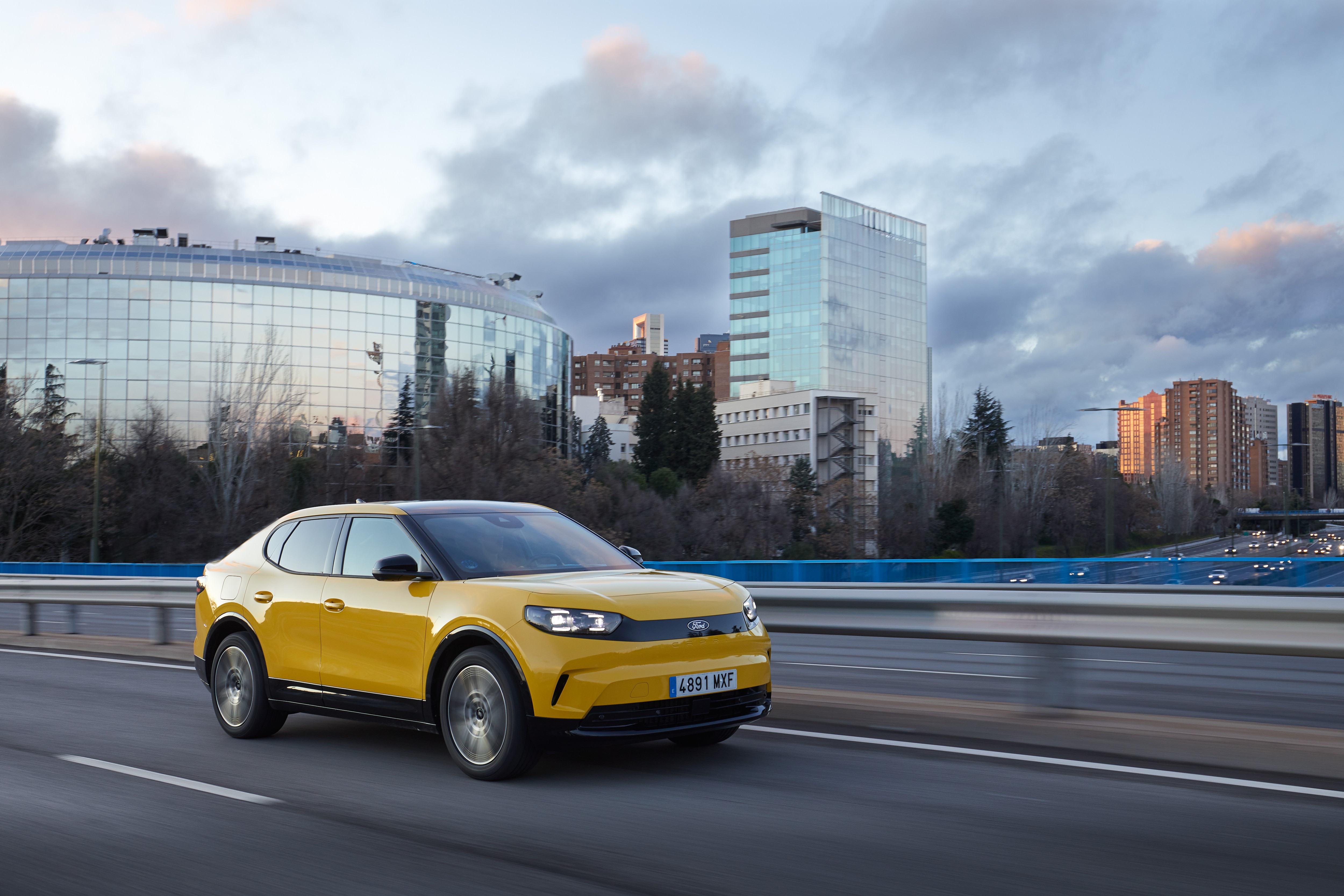 LICENSE EXPIRES: In perp - LICENSE BY: Ford of Spain LICENSE SCOPE: A - Earned editorial, press releases, press kits. B - All non-broadcast digital and online media. C - All non-broadcast digital and online media, plus Retail and POS (showrooms, events etc). D - All print media (newspaper, magazine etc) REGION: Global - COPYRIGHT AND IMAGE RIGHTS: This content is solely for editorial use and for providing individual users with information. Any storage in databases, or any distribution to third parties within the scope of commercial use, or for commercial use is permitted with written consent from Ford of Europe only.